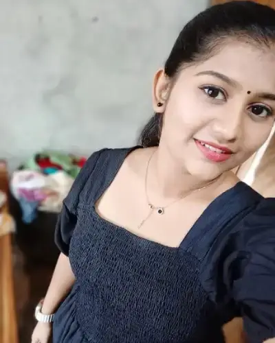 Call Girls Colonelganj Cash On Delivery